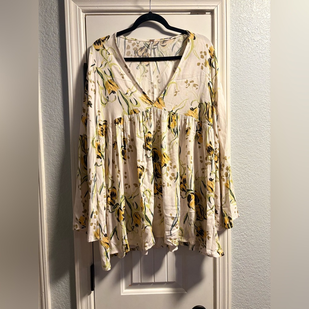 Free People Boho Bella‎ Floral Tunic Top Small Flowy Peasant Blouse - Picture 2 of 6